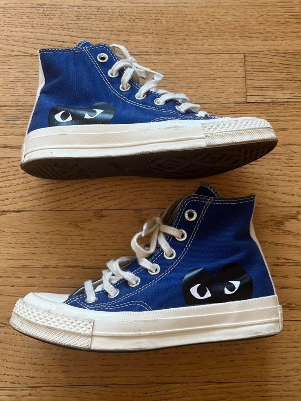 Comme des Garçons Play Blue Converse